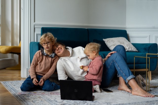 Ali with her two kids